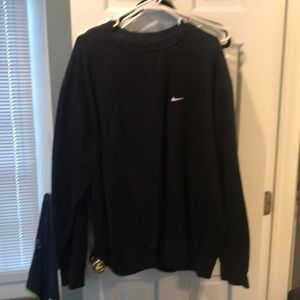 Black Nike sweatshirt